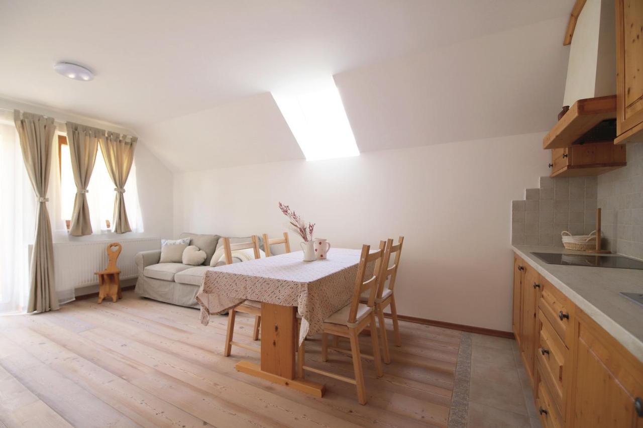 Apartments Pr' Speli Бохинь Экстерьер фото